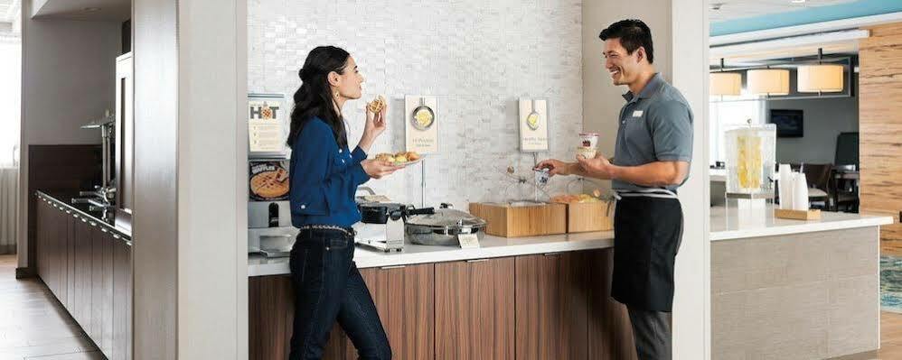 Fairfield Inn And Suites By Marriott Strasburg Shenandoah Valley Luaran gambar